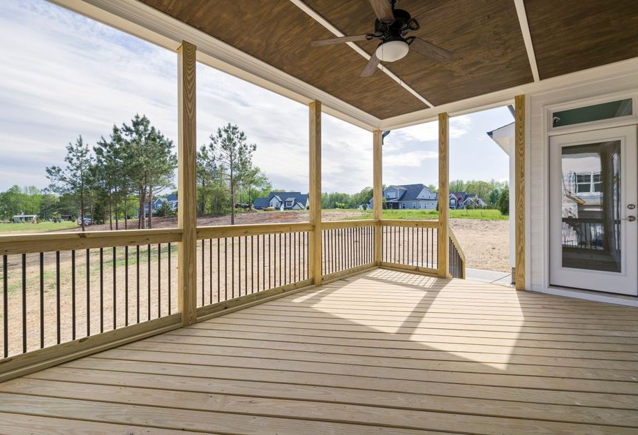 Custom Deck Building in Marietta